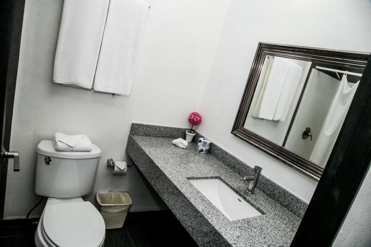 Booking Dioh Monterrey Dış mekan fotoğraf