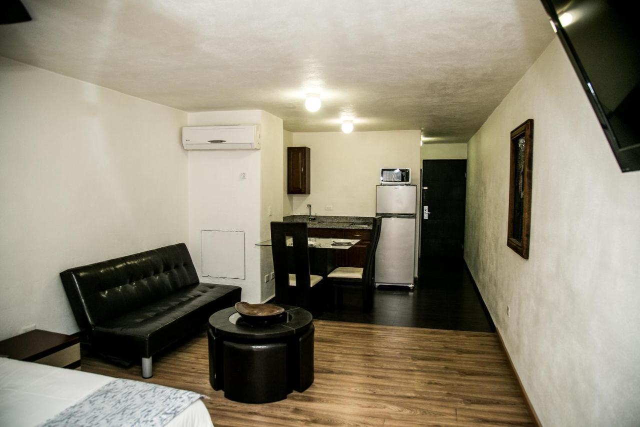 Booking Dioh Monterrey Dış mekan fotoğraf