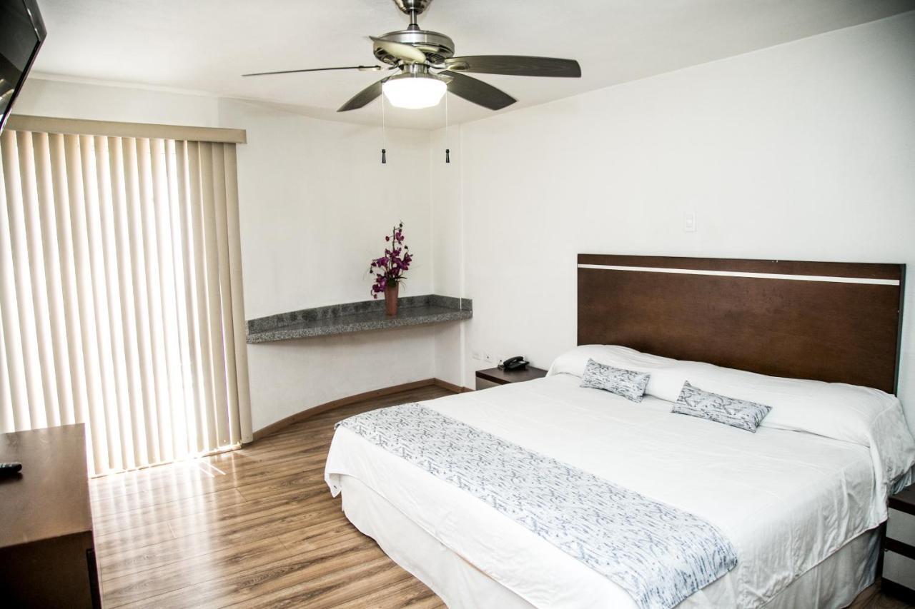 Booking Dioh Monterrey Dış mekan fotoğraf